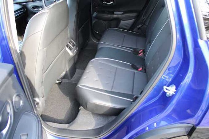 Honda ZR-V Hybrid e: HEV 2.0 i-MMD Sport