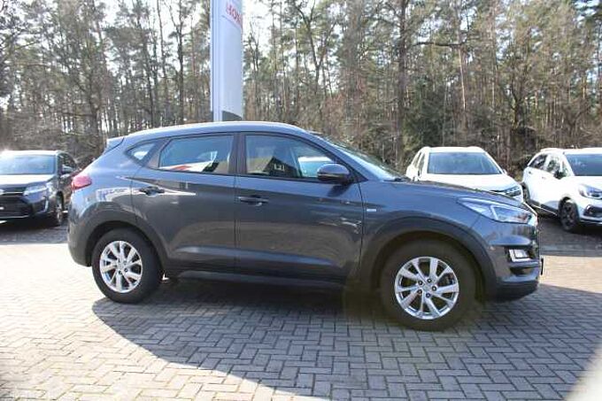 Hyundai Tucson Diesel blue 1.6 CRDi 2WD DCT Advantage