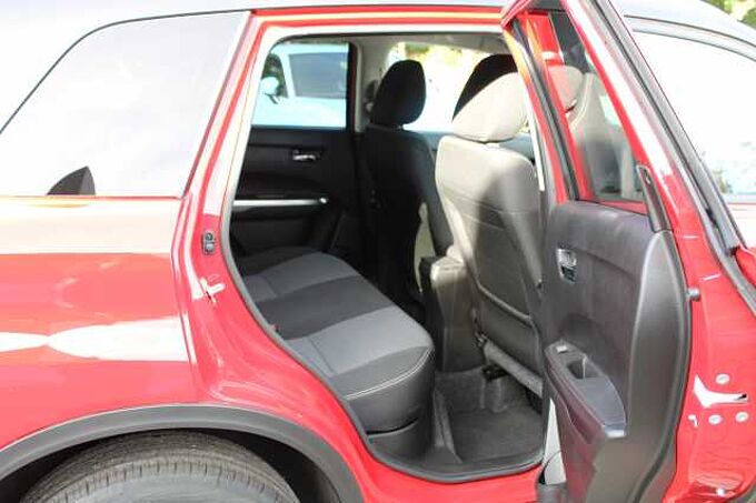 Suzuki Vitara 1.4 Boosterjet Hybrid Comfort