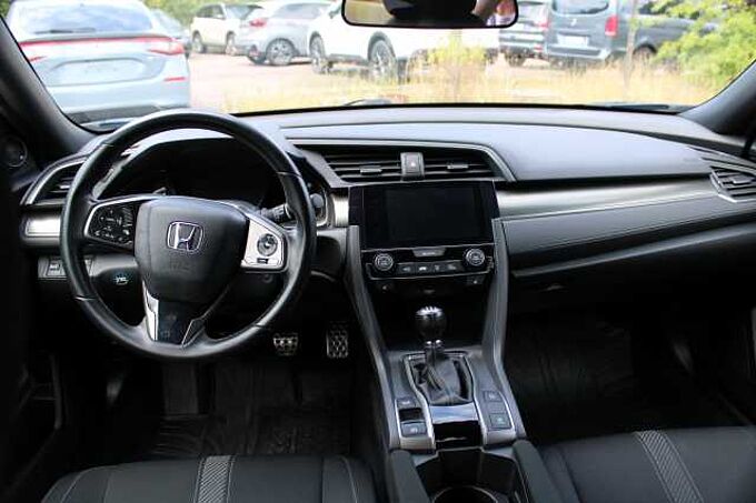Honda Civic 1.0 i-VTEC Turbo Elegance