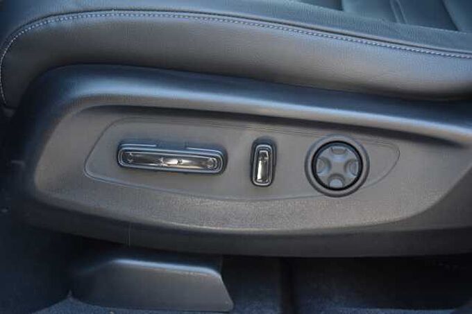 Honda CR-V Hybrid e: HEV 2.0 i-MMD AWD Advance