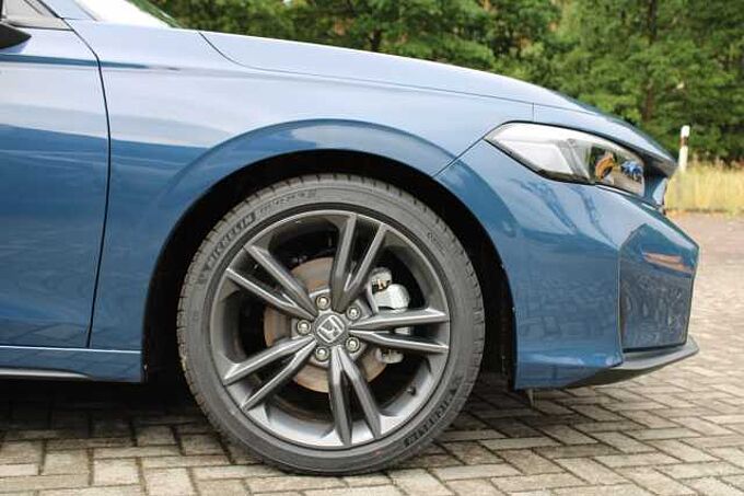 Honda Civic e:HEV 2.0 i-MMD Hybrid Sport