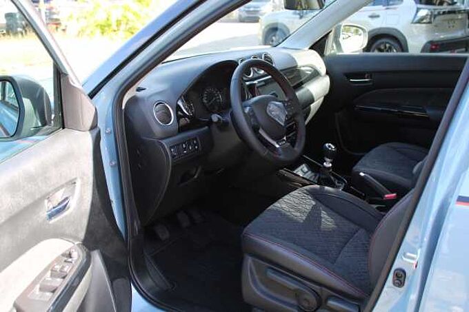 Suzuki Vitara 1.4 Boosterjet Hybrid Comfort+ X-ITE